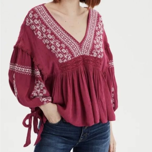 American Eagle Outfitters Tops - American Eagle long  Sleeve Embroidered Bohemian Embroidered Blouse Size xl